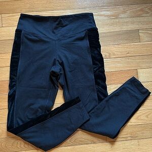 Pink Victoria’s Secret Cozy leggings with velvet detail Size Small